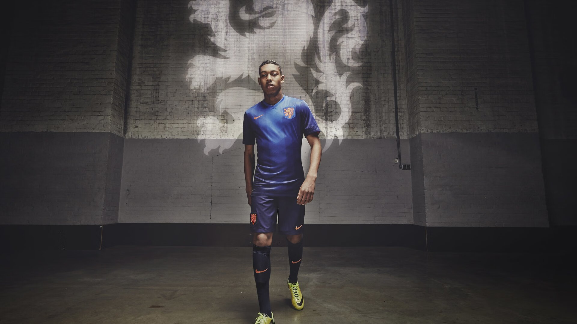 全国青少年足球“百校推广计划”全面启动,行业普及迈入快车道